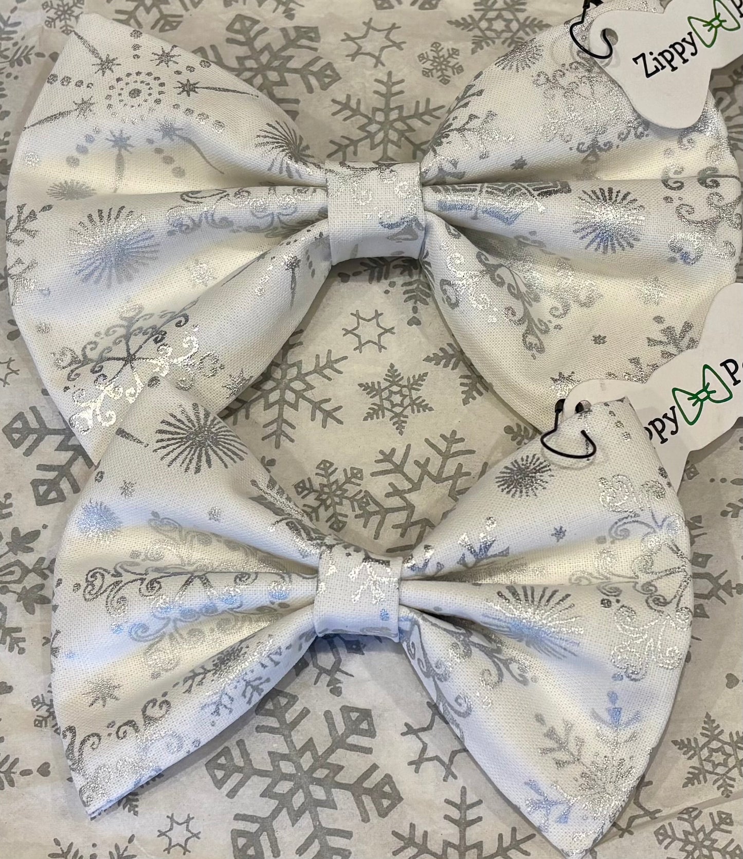 Winter White Snowflake Bow Tie