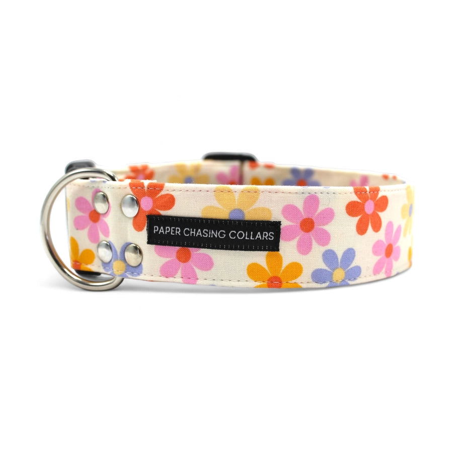 Retro Daisy Dog Collar